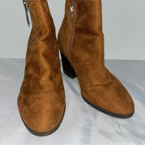 Nine West WNNEVA2 Women's Ankle Boots Brown Faux Suede  Size 6.5